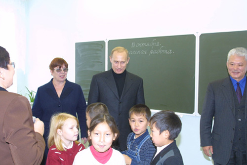 Посещение Владимиром Путиным школы №1 в Ленске
