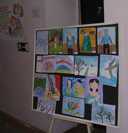 Выборы 12 октября 2008 года, избирательный участок в школе номер 1 города Ленска