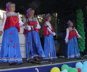 День города. Ленск, 18 июля 2009 года. Владелец фотографии - сайт школы номер 1 города Ленска